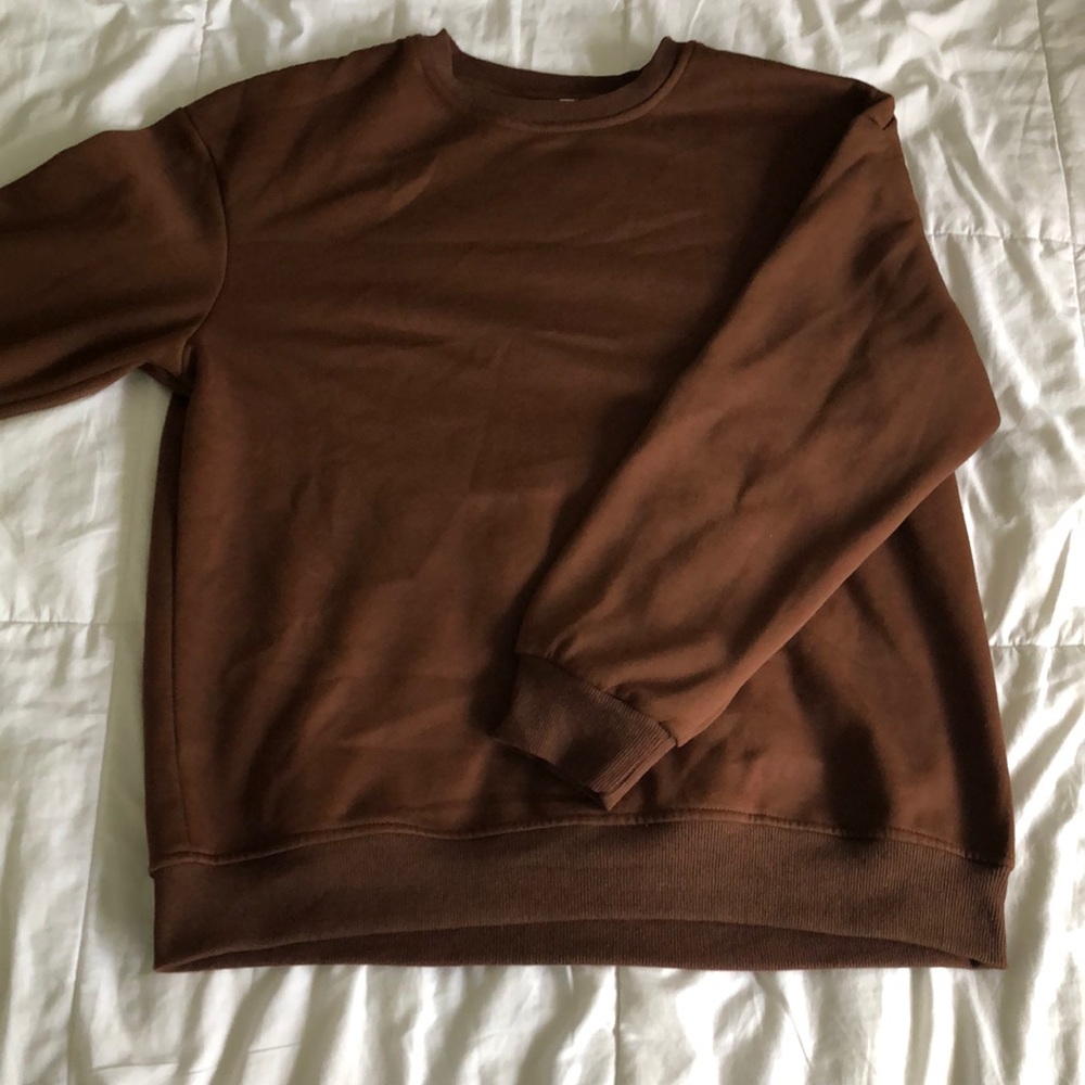 Blank brown crewneck sweater